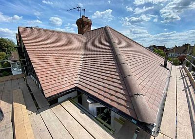 Harlow CM20 roofer